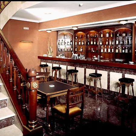 Ξενοδοχείο Conquistador 3*